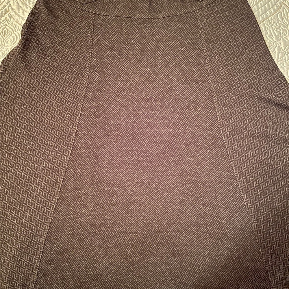 Ann Taylor black patterned skirt with a flair size 8 - Picture 5 of 5